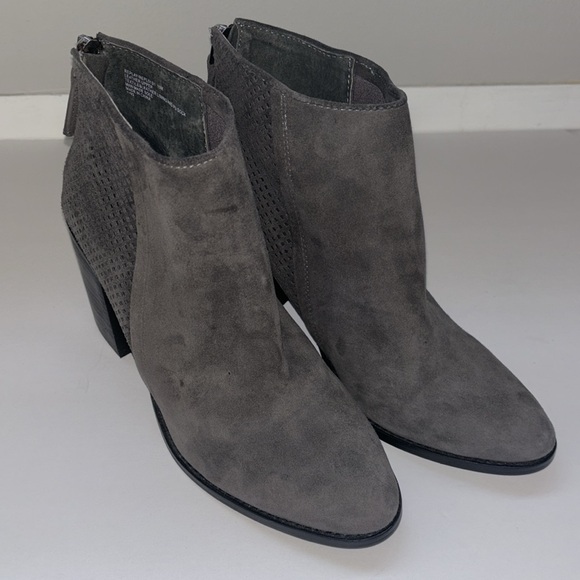 Steve Madden Shoes - Steve Madden Replay Ankle Bootie Dark Grey Size 10